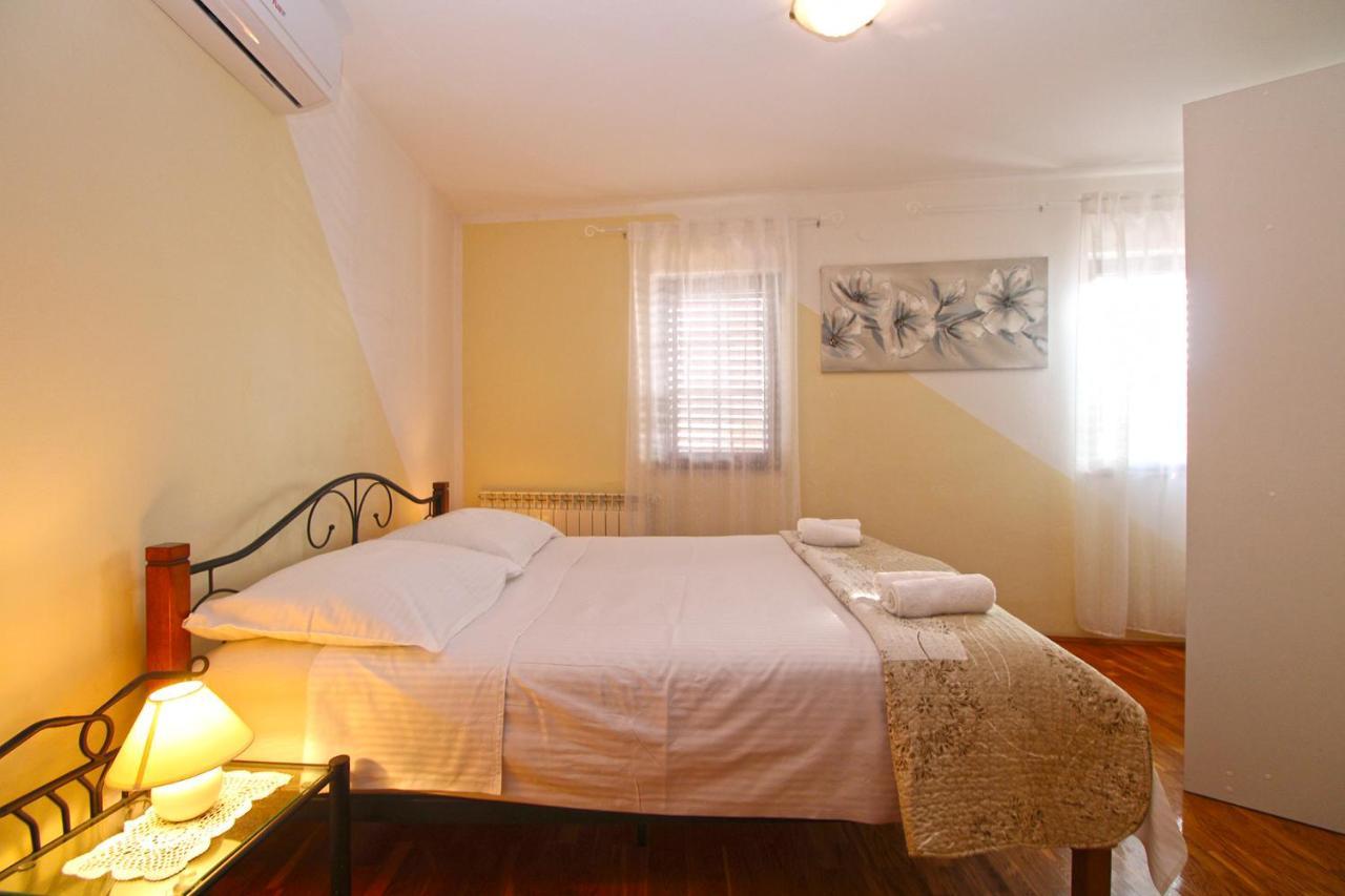 Apartment Mirela 2145 فاجانا المظهر الخارجي الصورة