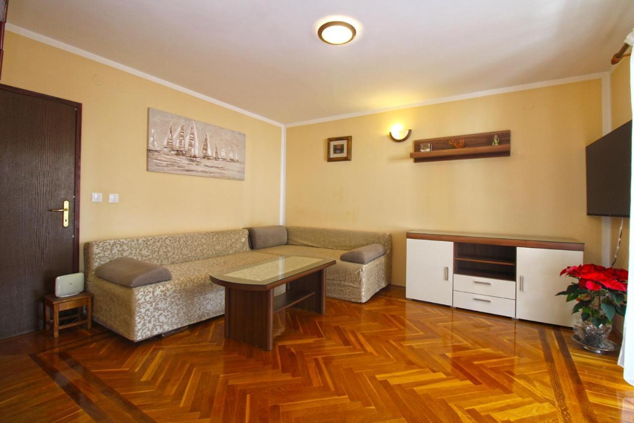 Apartment Mirela 2145 فاجانا المظهر الخارجي الصورة