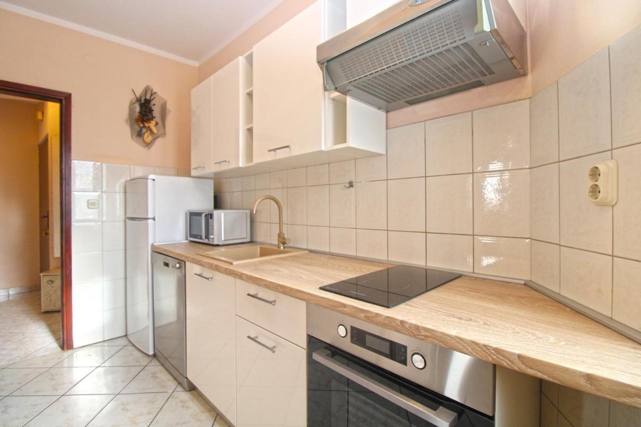 Apartment Mirela 2145 فاجانا المظهر الخارجي الصورة