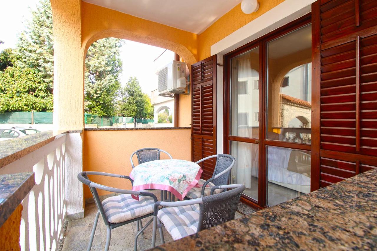 Apartment Mirela 2145 فاجانا المظهر الخارجي الصورة